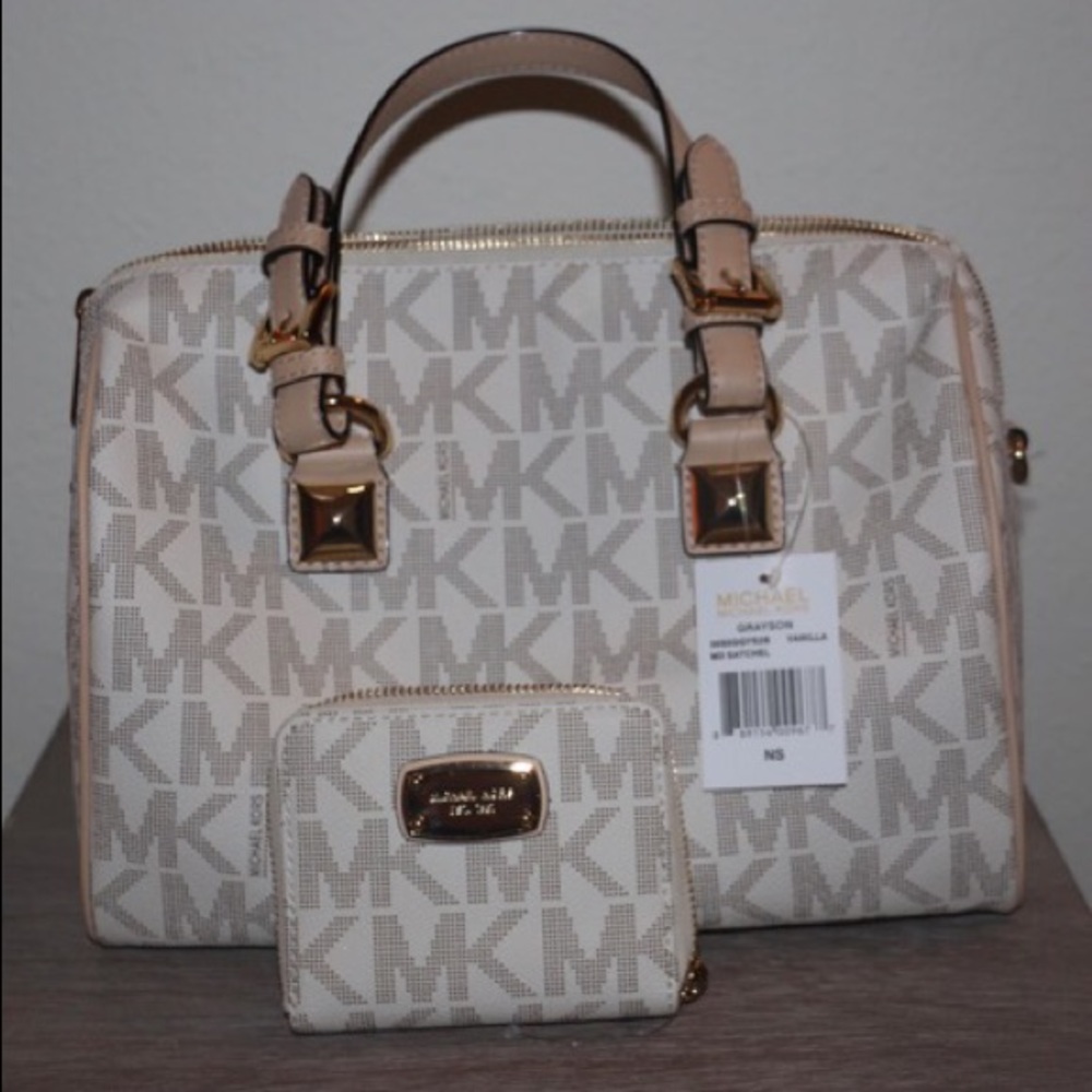 Michael Kors handbag and wallet set